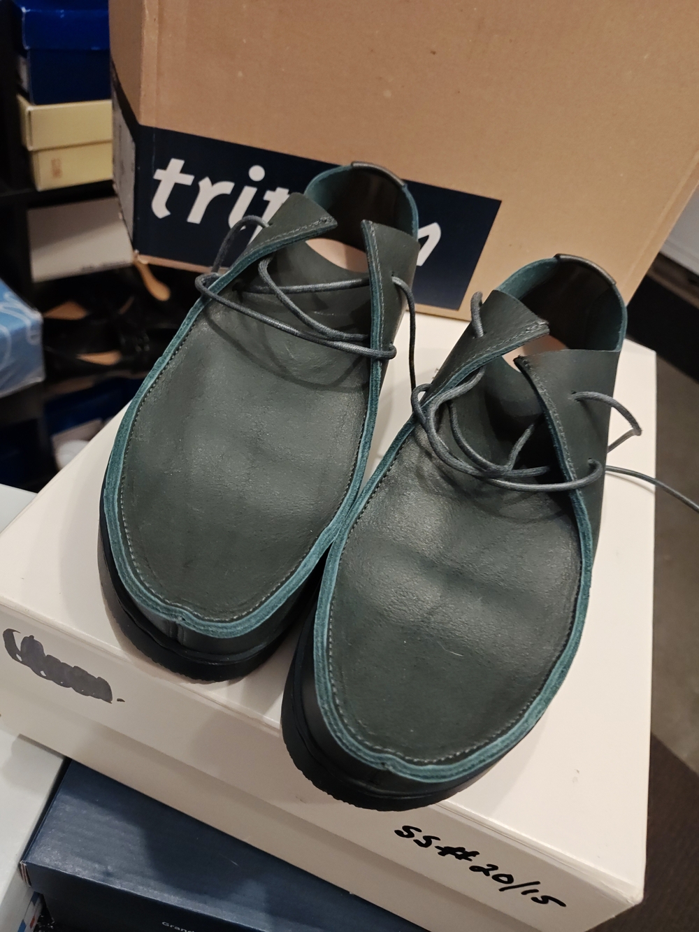 Classic Trippen Leather Lace-Up Shoes in Dark Green 39 - Picture 10 of 15